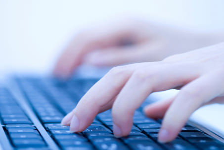 パソコンを操作